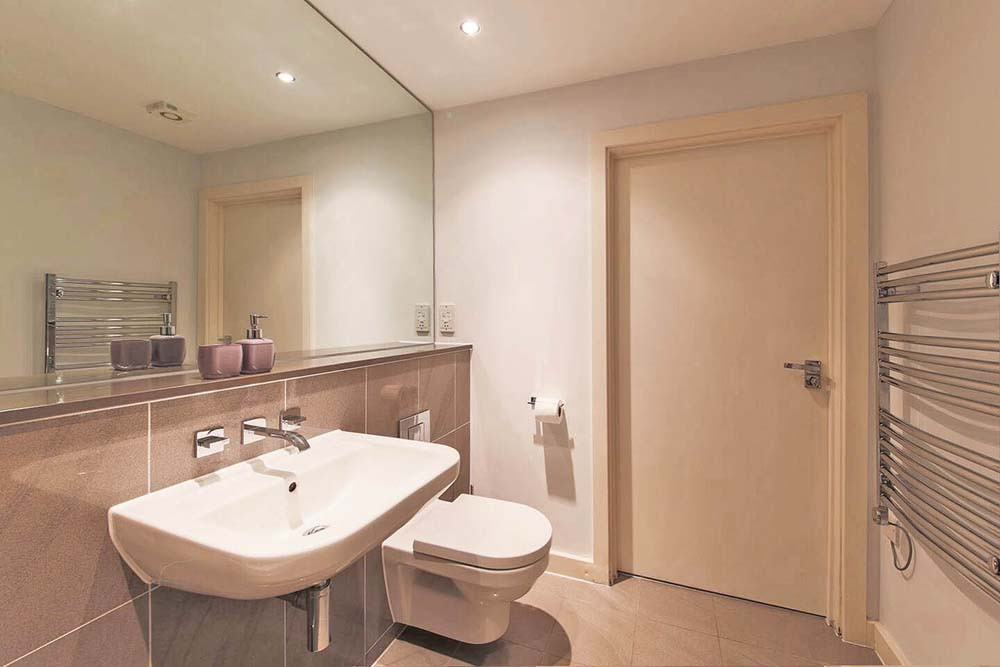 Modern bathroom
